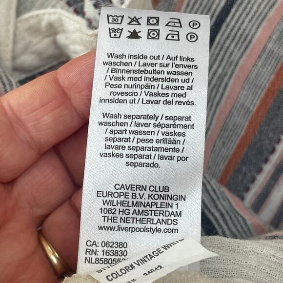 Liverpool Button Front Shirred Blouse In Vintage White - Picture 15 of 16